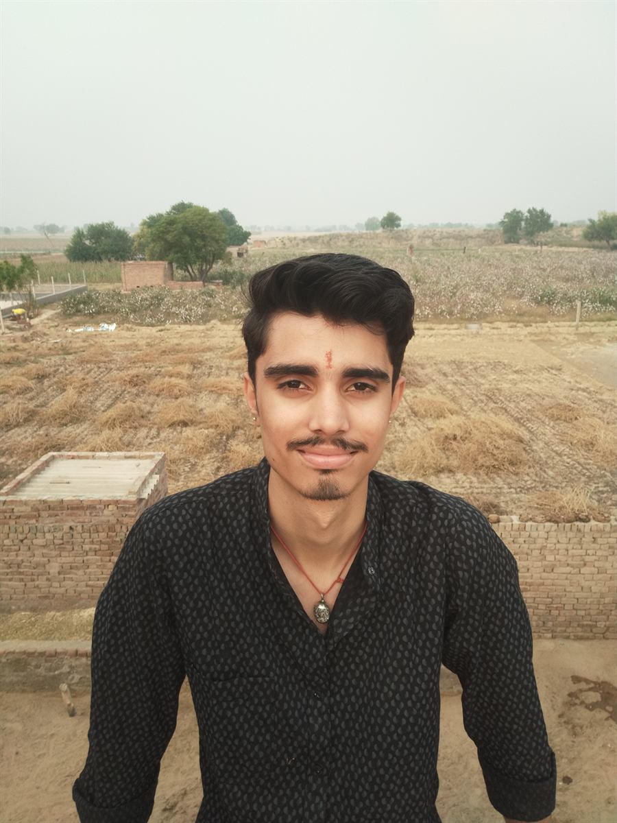 Bhavya Sharma / Bhauu photo 2 - Web Developer, SEO Specialist and Canva Designer